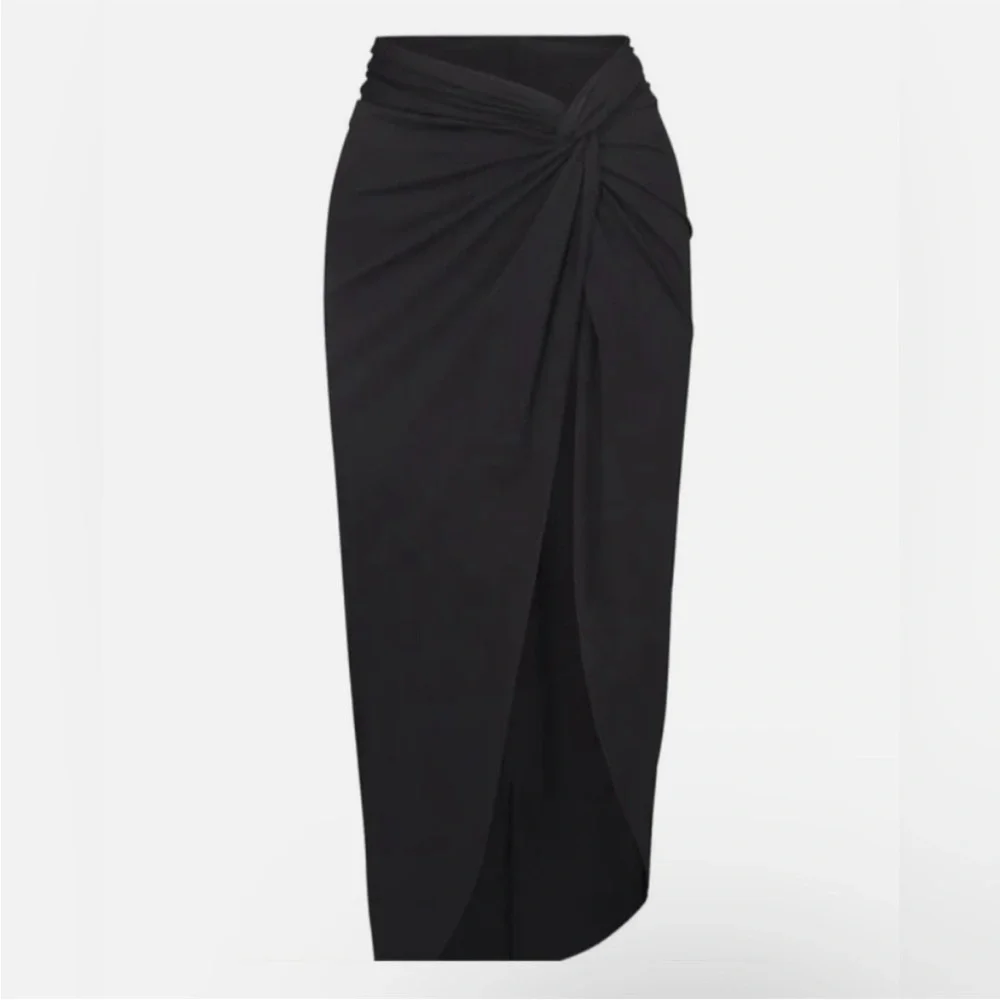 NWT SKIMS Swim Sarong Skirt in Onyx